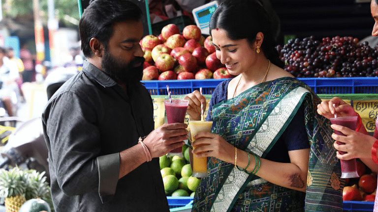 “மனிதன் தெய்வமாகலாம்” சன் நெக்ஸ்ட் ஆப் ல இந்த படம் இருக்கு. படம் எப்படி? ன்னு கொஞ்சம் பாக்கலாம் வாங்க.